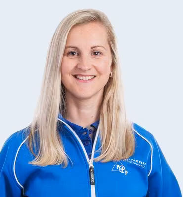 Portret van Anne Kluivers, maatschapslid en fysiotherapeut bij Paulides Fysiotherapie.
